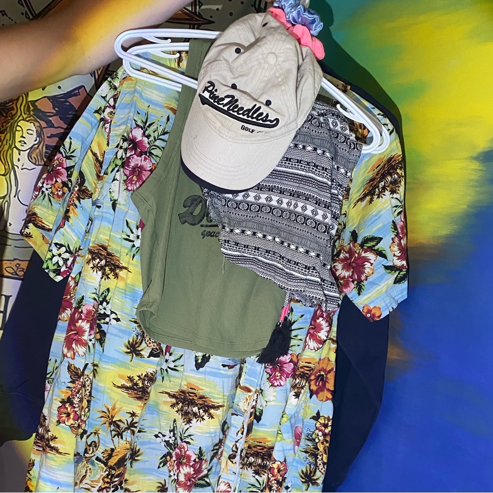 5pcs beach bum clothing bundle